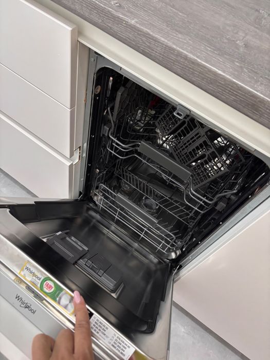 2 camere Bulevardul Uverturi