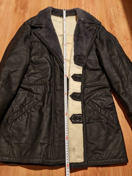 Кожух  от естествена кожа.