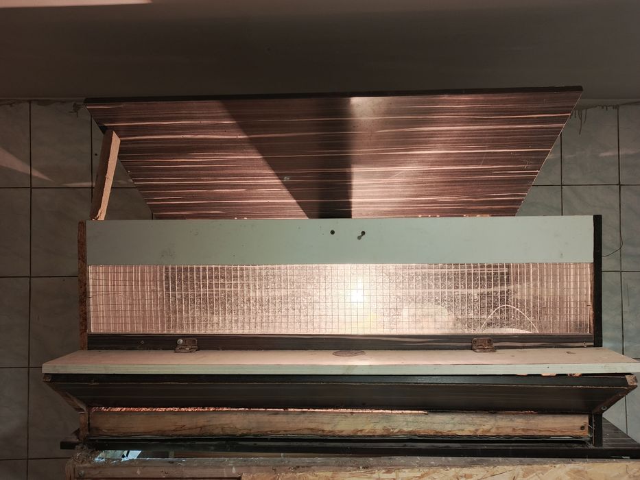 Продам брудер ручной работы