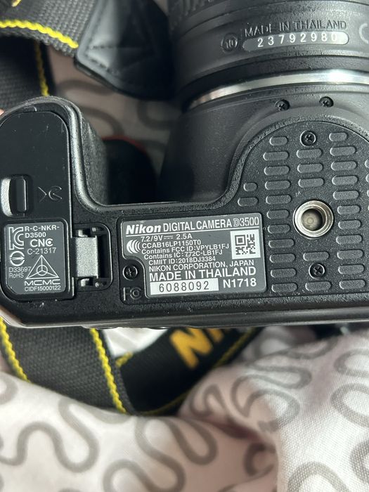 Nikon Digital Camera D3500