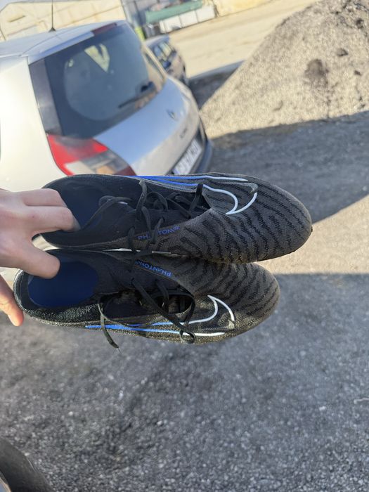 Ghete de fotbal Nike phantom gx