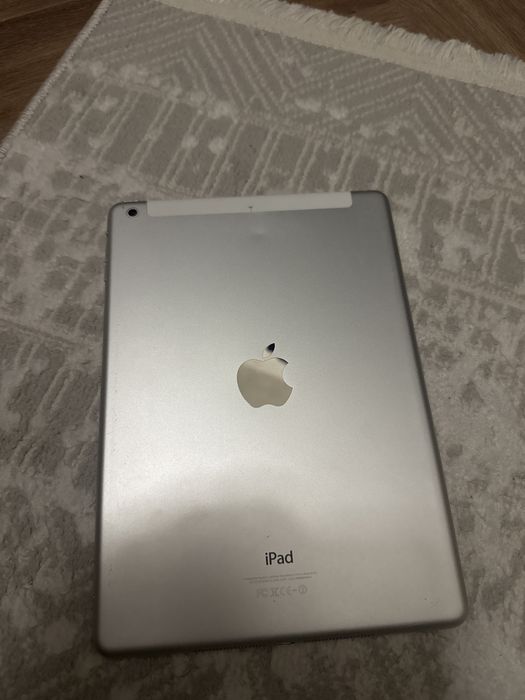 ipad air 1 2013 года рабочий