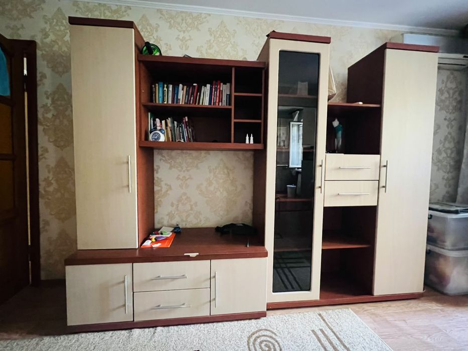 Продам стенку шкаф ТВ