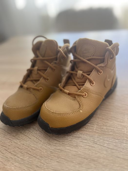 Sky Jordan Nike 28.5 и боти Nike 27 размер