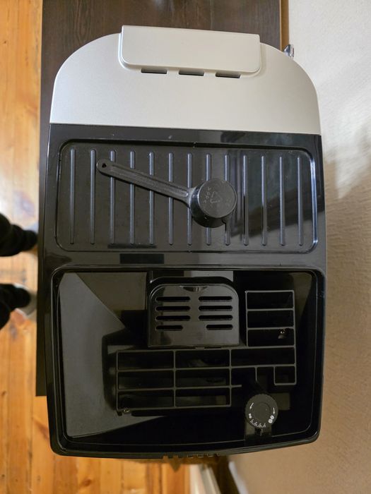 Кафе машина Delonghi Magnifica Start