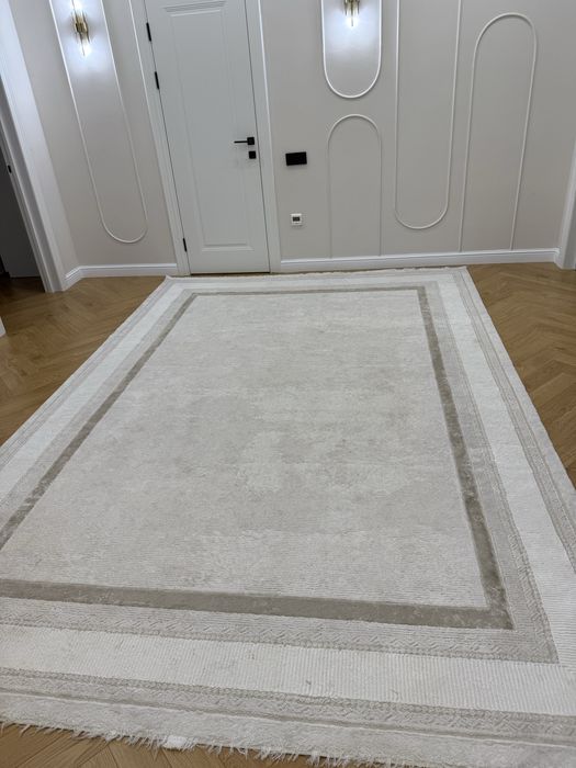 Продам ковер 2,5 на 3,5