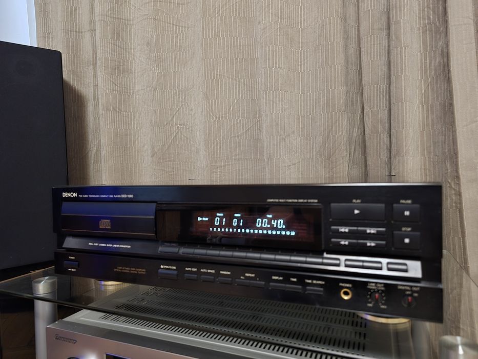 Denon DCD-1560 – CD Player High-End Audiophile de Referinta | DAC Exceptional | Constructie Tank | Sunet Analogic Rar!