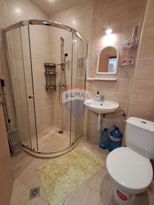 Дава се под наем Двустаен апартамент в Варна, Бриз - 60 кв.м за 548.25 € - Снимка #9