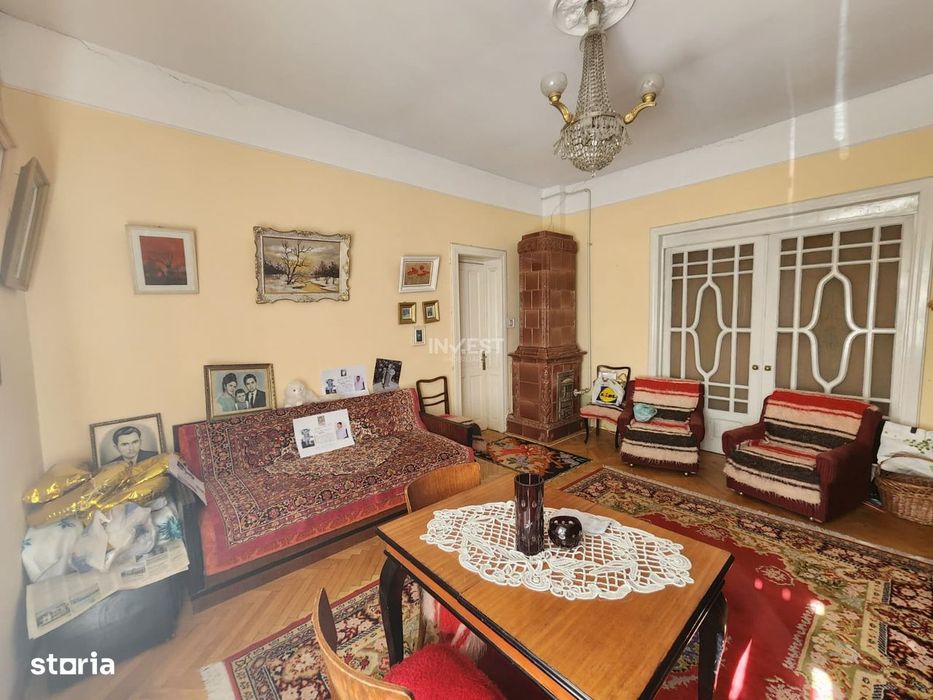 Casa Centru Iasi, 7 Camere, 143 Mp Utili, 22 Mp Beci, Magazie Si Garaj