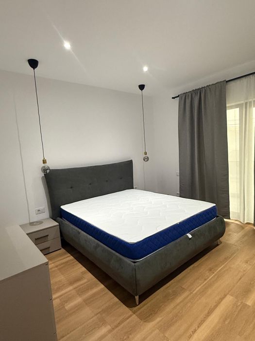 Inchiriez apartamente 3 camere bloc nou