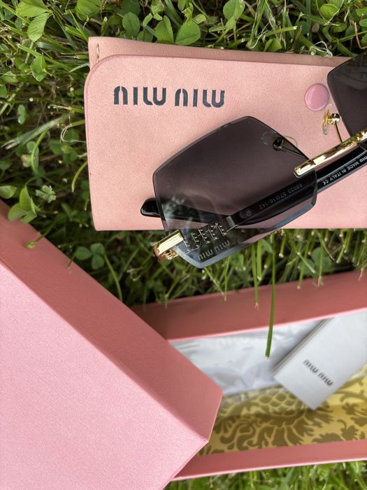 Ochelari de soare Miu Miu