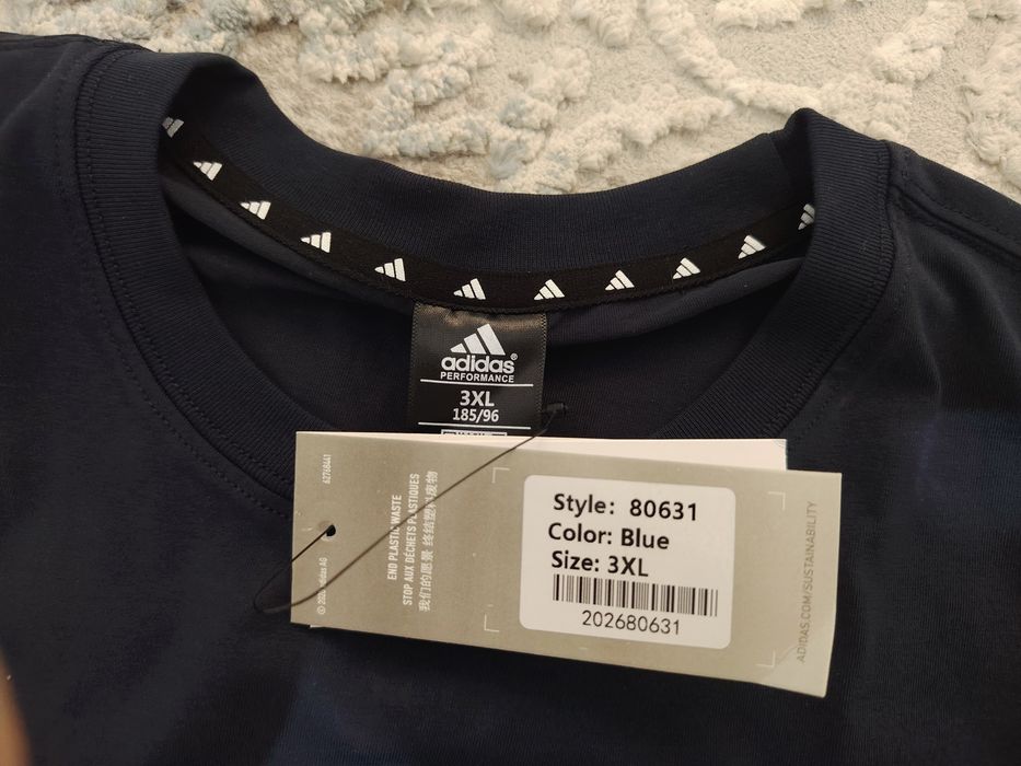 Продам  Футболка adidas