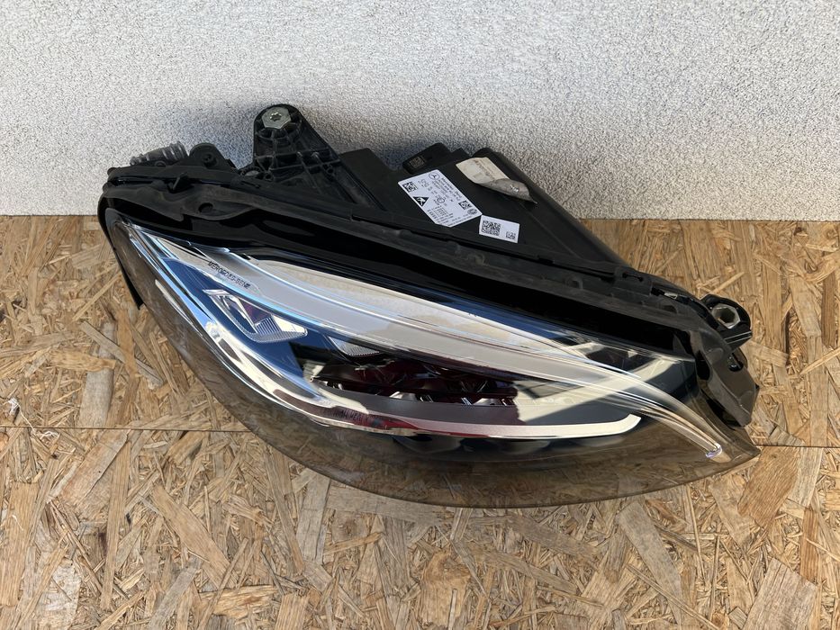 Far dreapta Mercedes C Class W205 Facelift Full LED LHP Original