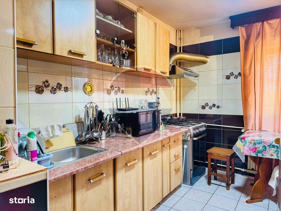 Apartament cu 3 camere | 85 mp | 2 băi | Strada Năsăud nr. 25