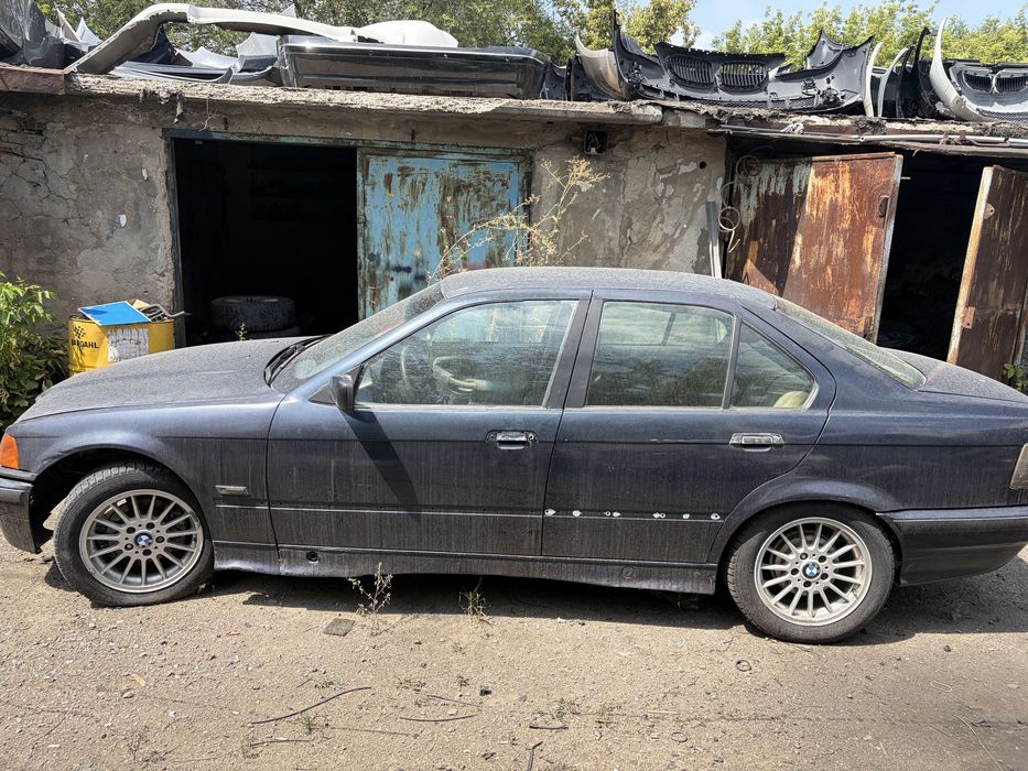 Продам BMW E36 на ходу