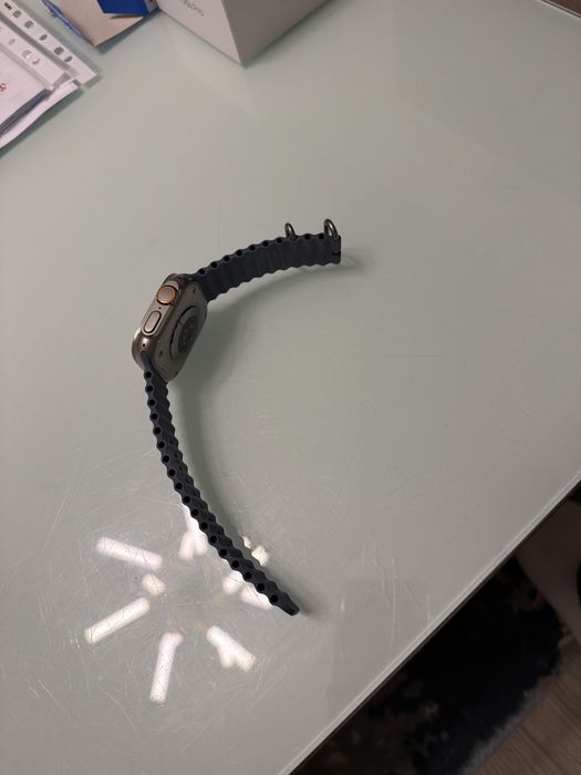 Apple watch ultra 3  natural titanium case 49mm