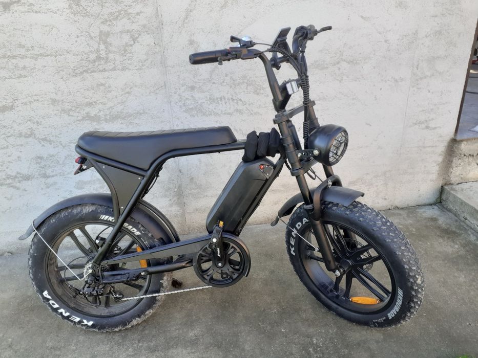 Bicicletă electrică