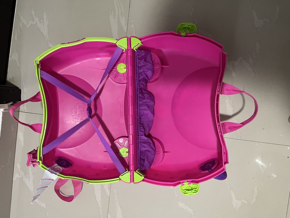 Valiza trunki noua