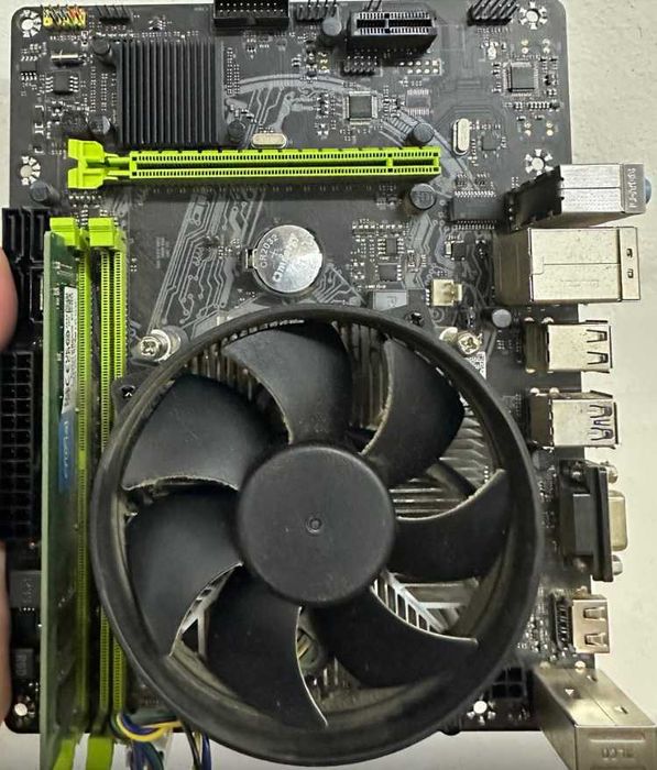 IPASON H310micro core i5 9400 Azu 8gb srochna sotiladi