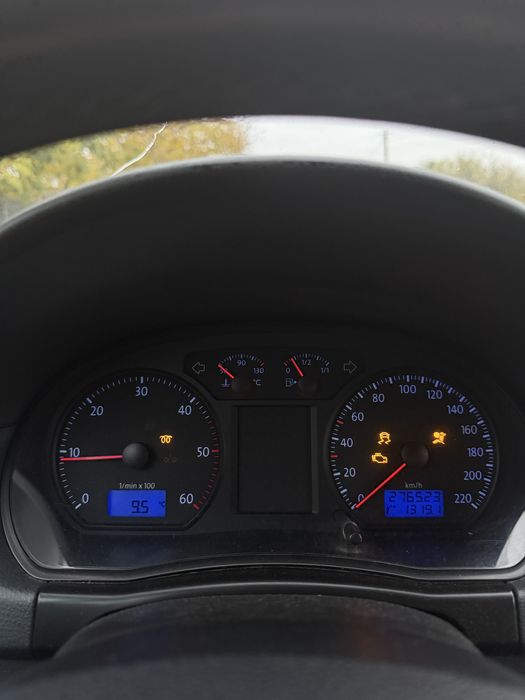 Volkswagen Polo 2008 diesel, 1.725 € — imagine 4