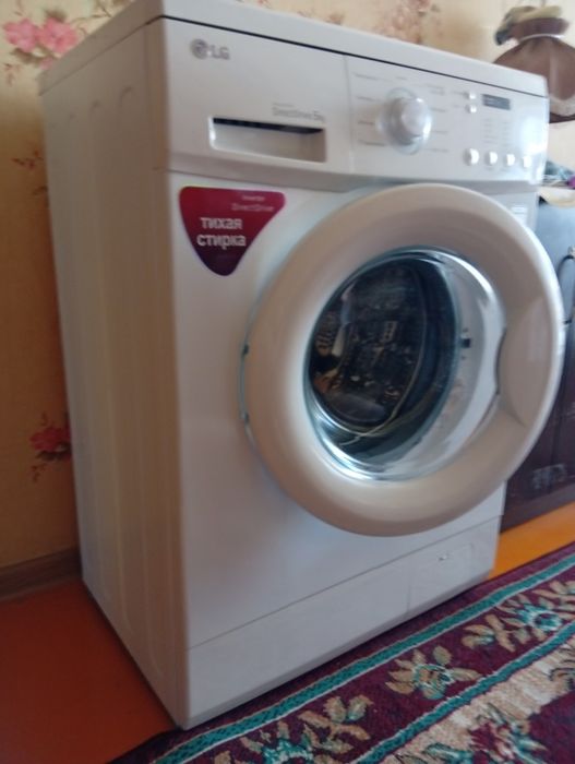 Продам стиральную машину срочно