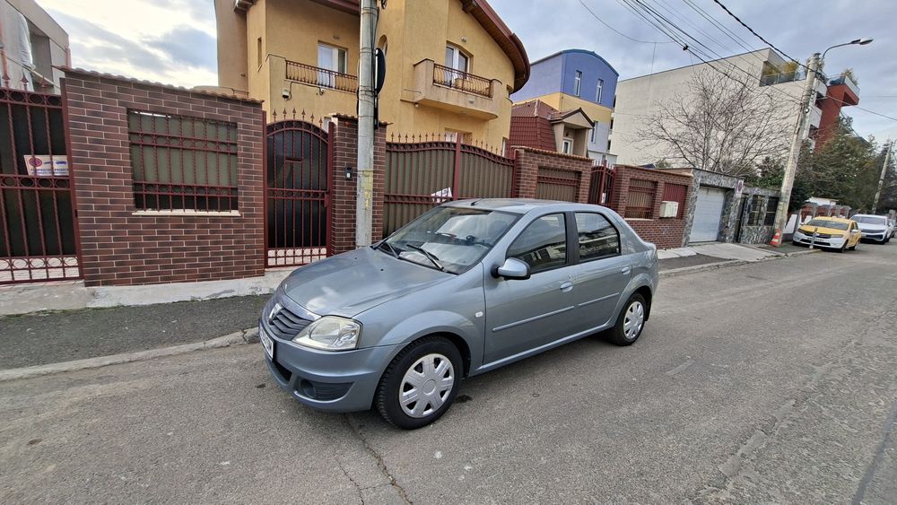 Dacia logan 1.6 benzina+gaz toyota de Romania