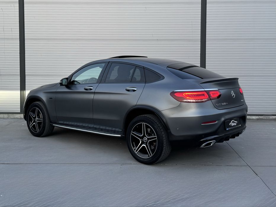 Mercedes-Benz GLC 300de Coupe AMG 4 Matic  Phev  -2021  MBUX LED Multibeam Trapa Cam360