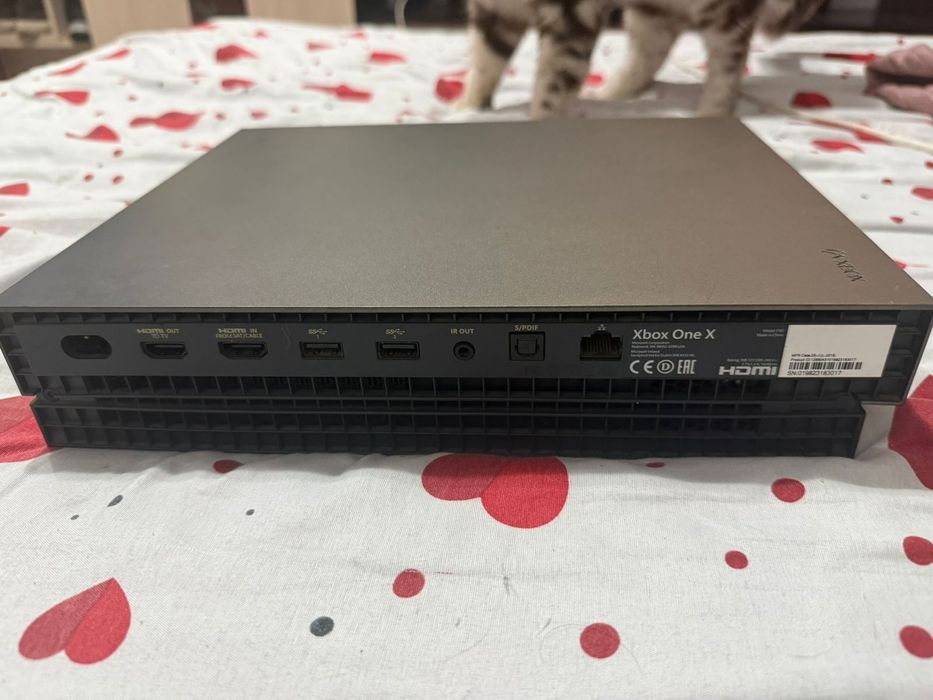 Продам xbox one x