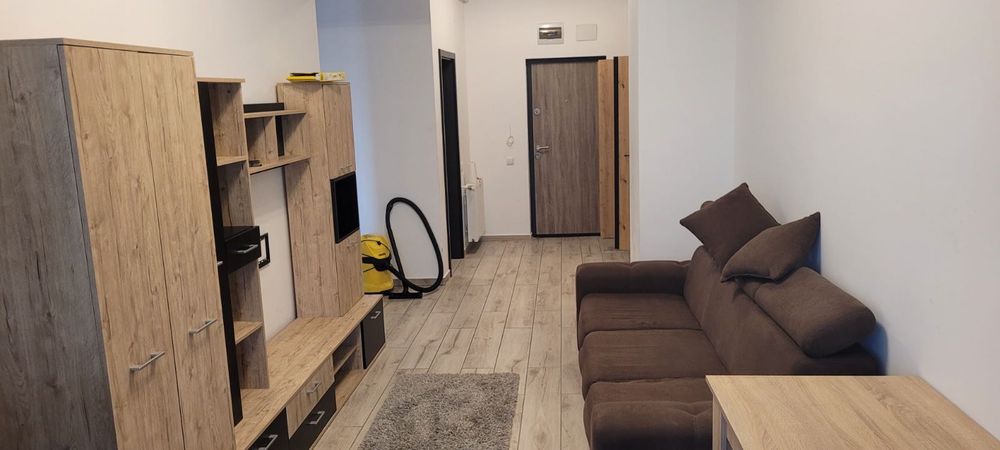 Inchiriez apartament 1 camera in Lazar Residence