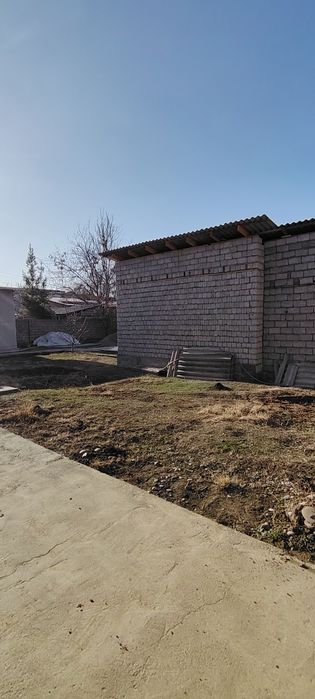 Yer sotiladi 1,5 sotix