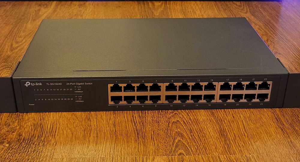 Switch TP-LINK TL-SG1024D