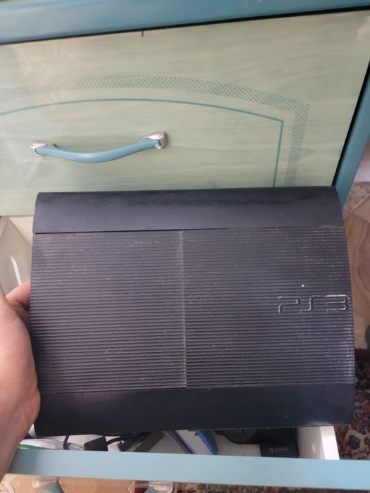 Продам сониплейстейшен в отличном состоянии с играми