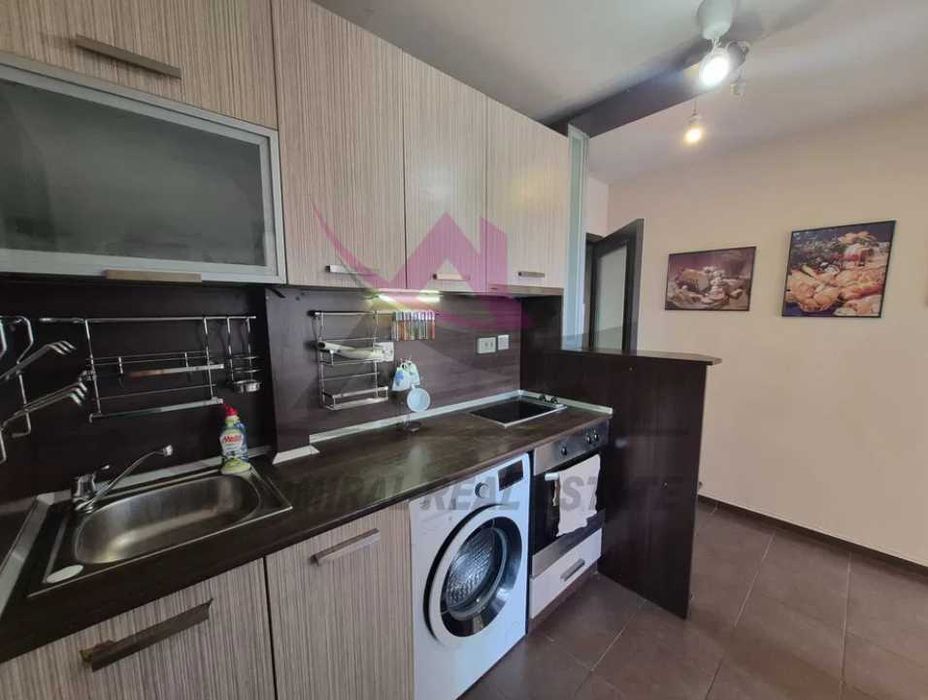 Дава се под наем Тристаен апартамент в Варна, Чайка - 75 кв.м за 680 € - Снимка #2