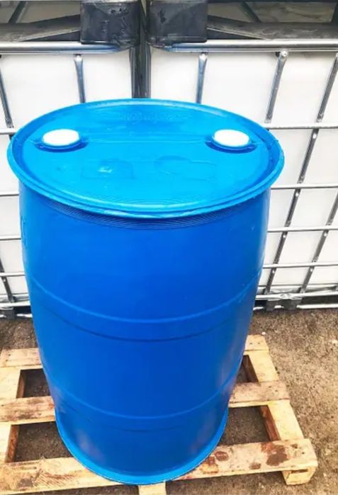 Продам пластиковые бочки 200л