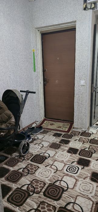 Продаётся 2 комнатная квартира