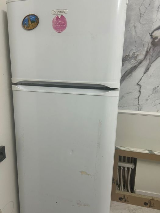 Холодильник бирюса