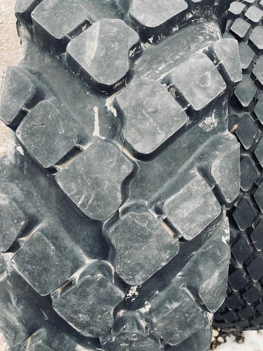 Резина газ 66 в отличном состоянии