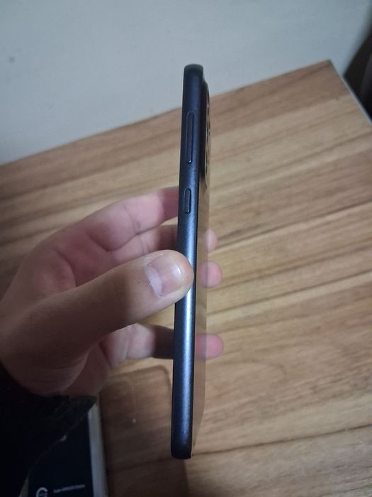 Samsung a33 5g xolati yaxshi 128 6