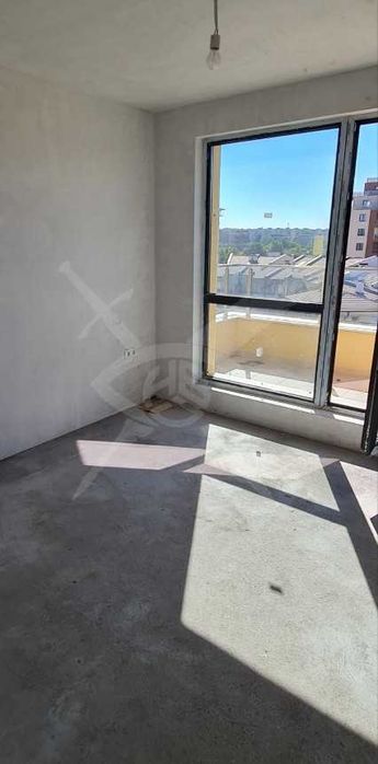 Многостаен апартамент Христо Смирненски