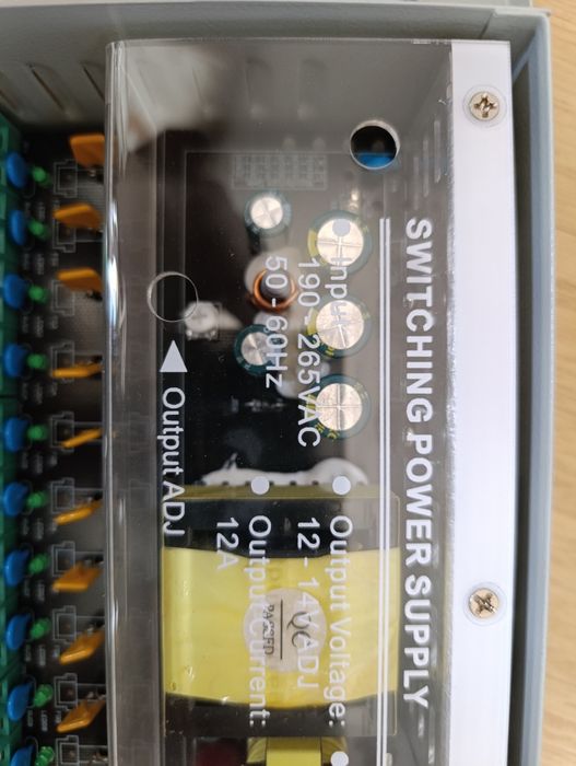 Блок питания для камер видеонаблюдения