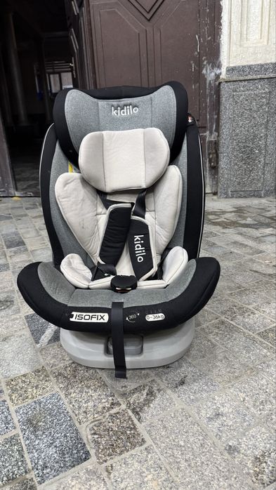 Продам автокресло от 0-7 лет