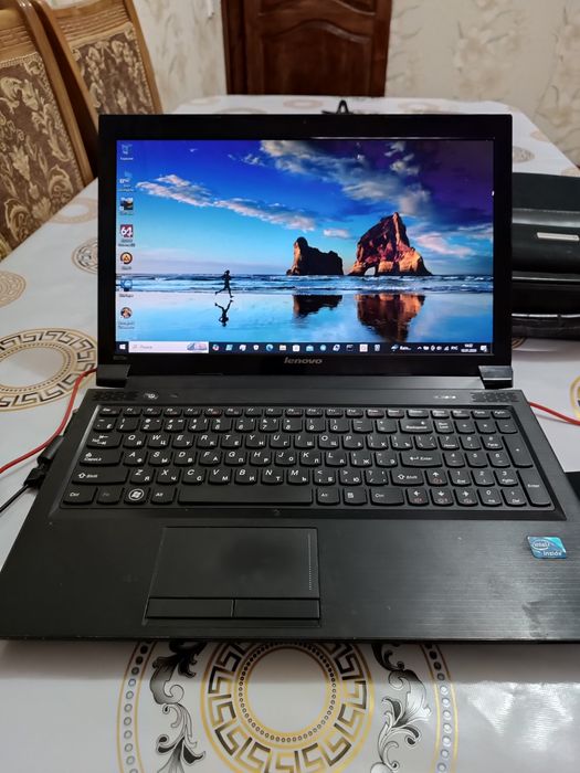 Продам ноутбук . Ноутбук сатылады