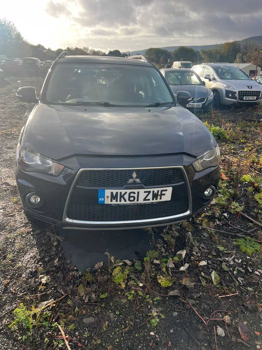 Dezmembrez mitubisi outlender 2.2d cod 4n14.DI-D cutie 6 trepte 4x4