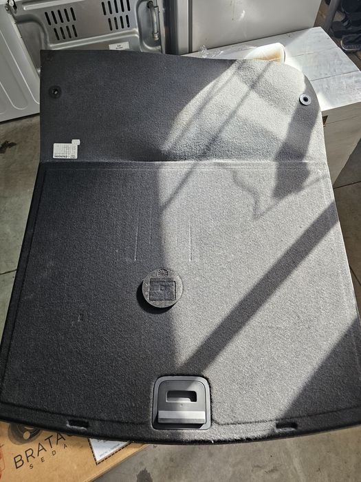 Polita portbagaj Audi A5 Sportback 2015 , vw passat B7 Break 2011