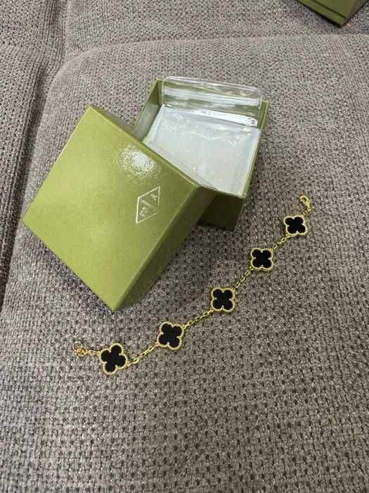 Стилни гривни HR , Van Cleef