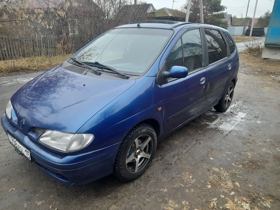 Срочно продам Рено