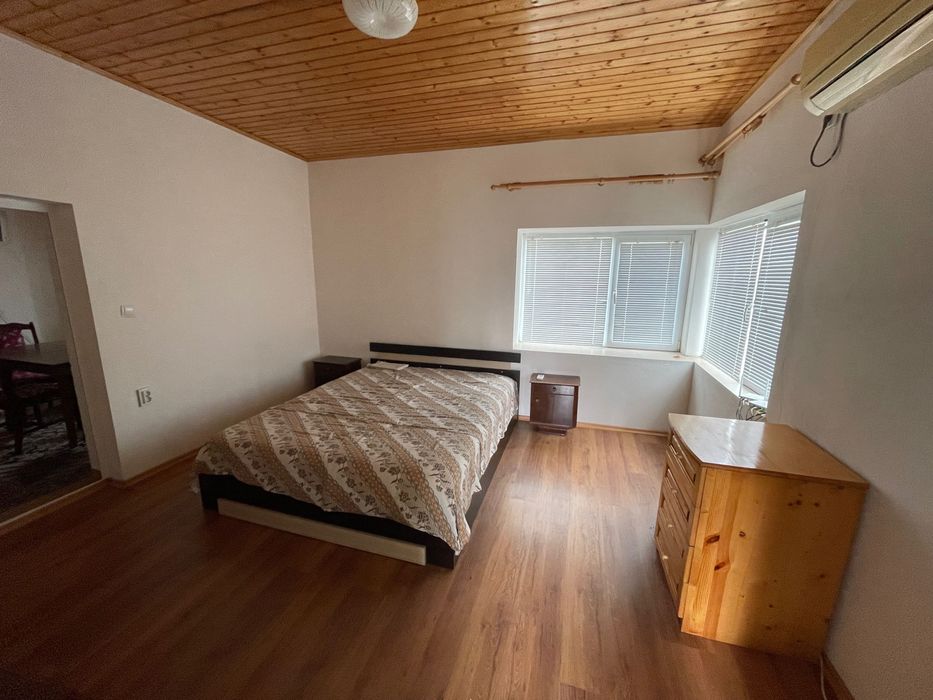 Продава се Къща в Каварна - 410 кв.м за 610 €/кв.м - Снимка #6