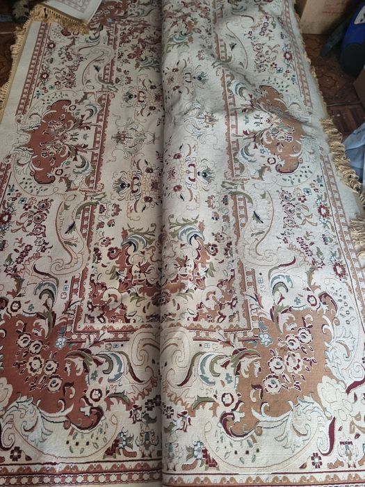 Ковер продам хороший