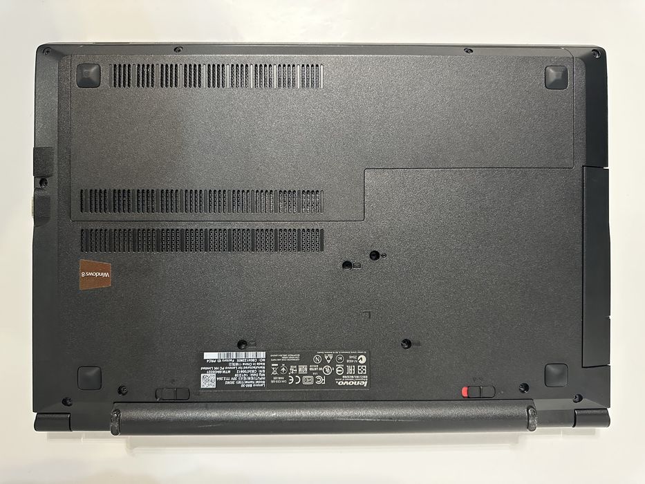 Laptop Lenovo B50-30,Intel Celeron 2,16Ghz, 8Gb Ram, SSHD 500Gb