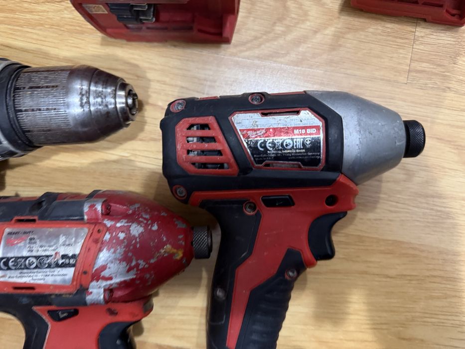 Milwaukee M18 Винтоверти Импакти